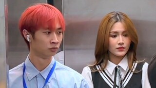 今天有靓女来公司哇