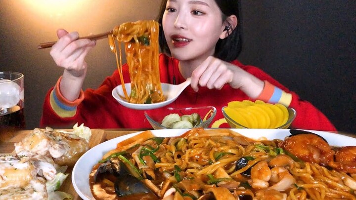 【Boki Chinese Subtitles】Wen Fuhui: Stir-fried Seafood Noodles, Sauce Shrimp, Cream Shrimp — Real Voi