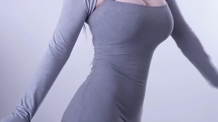 เดรสคลุมสะโพกจังหวะโดนใจ