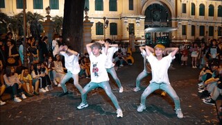 KATX DANCE TEAM nhảy Cục Xì Lầu Bà Tân Vlog Remix cực sung tại Bưu Điện Thành Phố Sài Gòn
