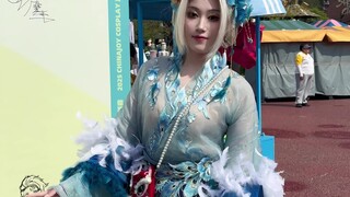 Bring the Qingluan I made myself to the comic convention!