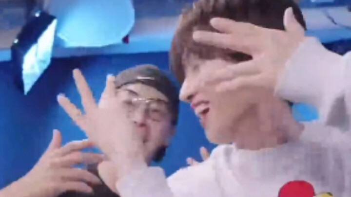 【เฮ่อไห่】ฟินสุดๆ กับคู่จิ้นในดวงใจ | คู่รักขั้นเทพของฉันกำลังเต้นเพลง "couple"