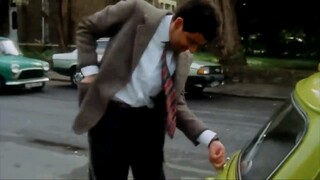 Mr Bean Uses an Ambulance to Start His Car! | Mr Bean Full Episodes | Classic Mr Bean