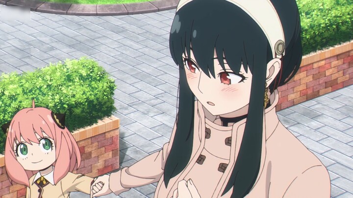 Anya is so lonely without her mother.