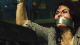 就在杀人即将杀死女人时，却发现女人竟是自己的亲妹妹