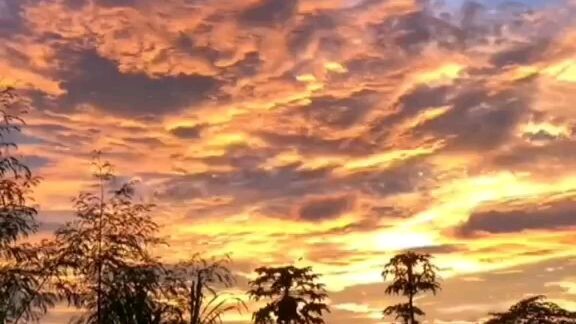 sabar sabar sabar ringan di ucapkan, sulit di lakukan, tapi berat di timbangan ✨