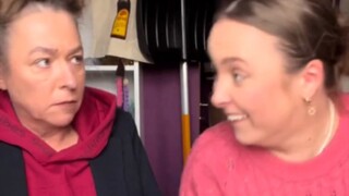 敢跟老娘开玩笑