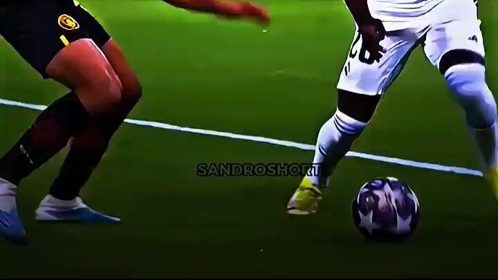 Vini jr colocou Rodri no bolso☠️ #vinicius #realmadrid #edit #futebol #shorts -