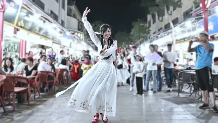 Dance Cover In A Night Fair In Dunhuang | 'Peach Blossom Smile' 