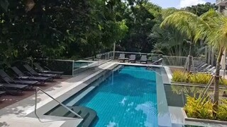 《道德经》当中最精髓的四个字，纵遇千般困局，亦能如水滴穿石，寻得破局之道！反，无，柔，和。反是归途；无是道门；柔是利器；和是归处。以反破妄；以无静心；以柔克刚；以和通神。能循此道者，自可