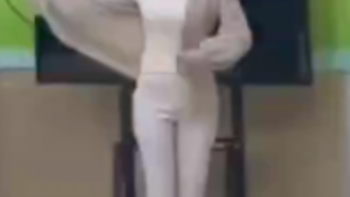 เจ้าพ่อเปลี่ยนหน้าแห่งโรงเรียนอนุบาล