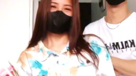 crissa and Mr Jollibee 🥰