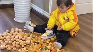 When kids are unusually quiet, they must be up to something mischievous #NaughtyKids #SeriesThatDriv