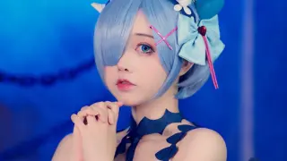 Cosplay of Rem-Re: Life in A Different World From Zero