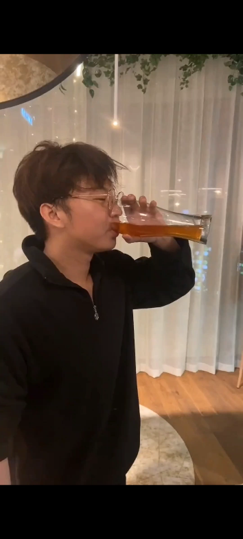 After winning the championship... (a post from a skinny homebody) [Eye sore]