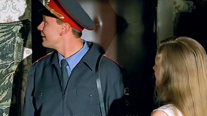 An octogenarian man shot and killed two teenagers, yet received applause from the crowd.