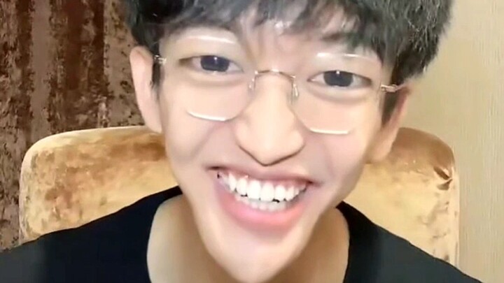 Huang Zihongfan goes head-to-head with Bilibili’s beauty filter—so who comes out on top?