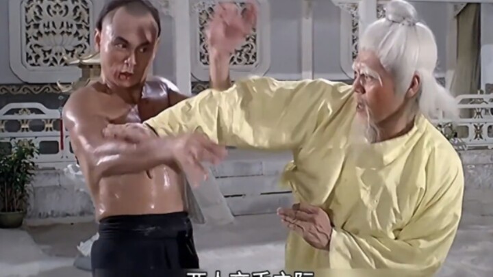Chàng trai luyện thành võ quyền thêu hoa, đâm chết sống Đạo nhân Bạch Liên