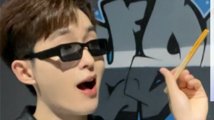 2070: ทำนองเพลงของ Hype Boy ที่ฟังแล้วทำให้ความทรงจำของปู่แห่งวง Kpop กลับมาอีกครั้ง