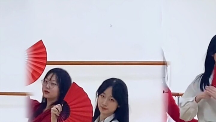 Happy New Year~Senior high school students' campus live shooting "Send to the Moon"