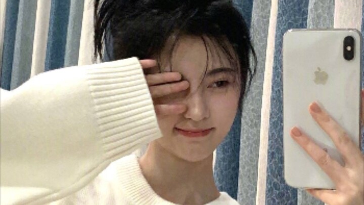 [Ju Jingyi] There is no substitute for the photo-taking syndrome in the domestic entertainment indus