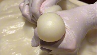 This dessert should get out of China...