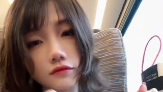 เคยได้ยินไหมคะ? วิดีโอเซลฟี่กำลังเป็นที่นิยมในชุมชน CV! (วิดีโอนี้นำเสนอโดยครูเซี่ยอิง)