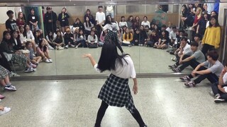Siswa klub menari ulang Honey Cocaine - Gwola + Rihanna - BBHMM