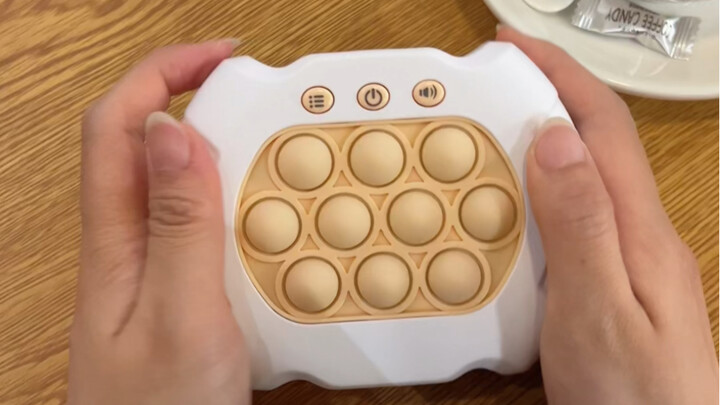 Aku rasa aku bisa main seharian hahaha