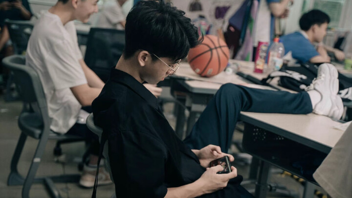 No one told me Anyi was this handsome!