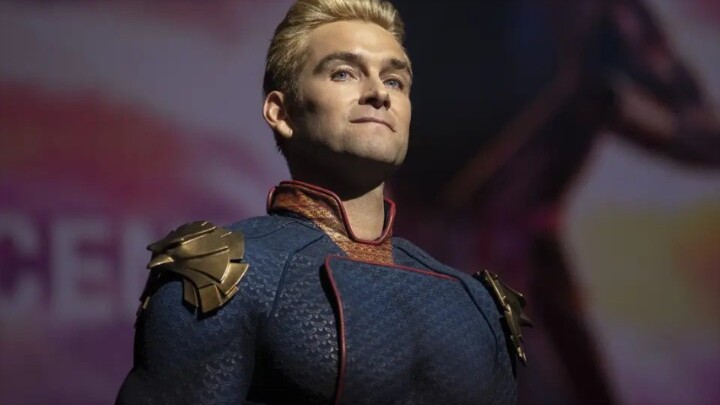 الفتى الذي يحب الضحك حتمًا لن يكون محظوظًا جدًا