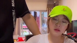 挑战一直给老婆送绿色的东西