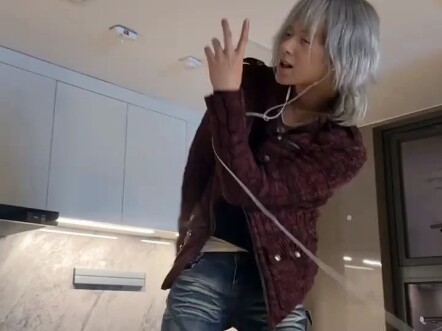 الأمير المبهر الفائق