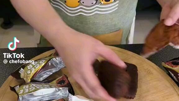 Fudgee bar cake. Simple and easy to make🍰🤗