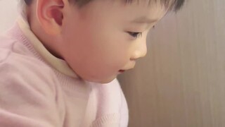 给酒店前台打电话 还挺厉害！