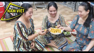 Làm bánh khoai mì cay ăn nhân lạp xưởng ( ăn mừng có camera mới) Nam Việt 1275