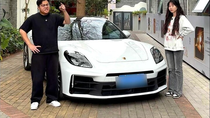 เมื่อเพื่อนคุณซื้อพาลาเดน่ามาคันหนึ่ง...