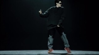 Rikimaru airborne Peking University to reproduce the classic choreography! Special guest show "Maru 