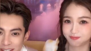 Wang Hedi และ Yu Shuxin กลับมาพบกันอีกครั้งในการถ่ายทอดสด Douyin! Dongfang Qingcang และ Xiaolanhua ก