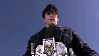 Ryuki: I didn't expect that I have three belts () A list of special effects actors playing special e