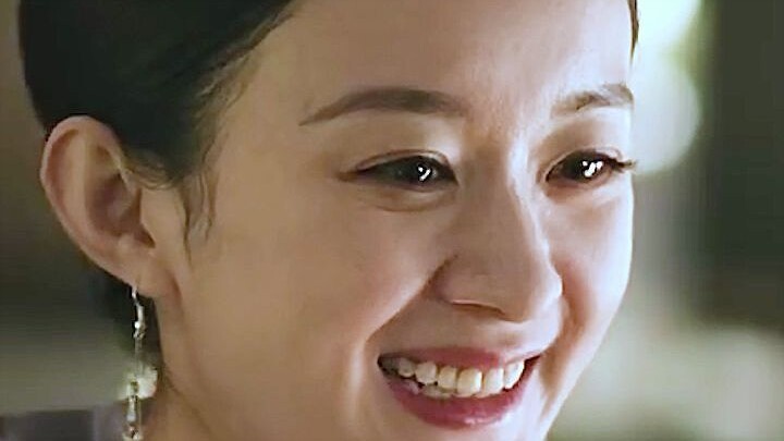 The dignity only a noble lady can have