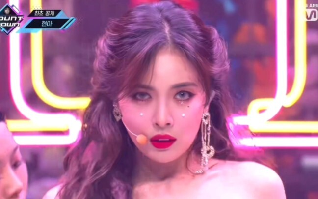 “لا تقلق، مثل تبدّل الفصول، سأعود مرة أخرى.”