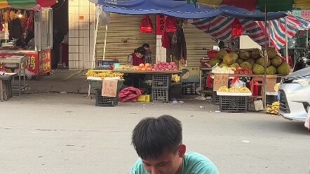 ปลาตะเพียนน้ำจืดหนักสิบกว่ากิโลหั่นชิ้นทำเมนูปลาต้มผักดอง