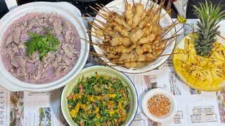 Auntie is stunningly beautiful, and the sun shines brightly in this world. Cilantro fried rice is tr