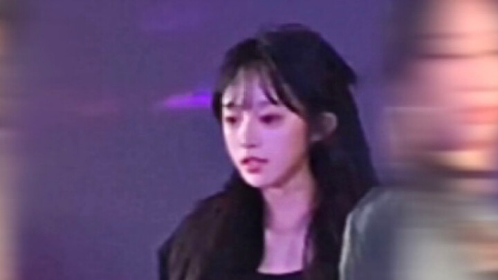 17-year-old girl's super camera sense | "Stamp on it" Kim Taeyeon 230527 road show horizontal screen