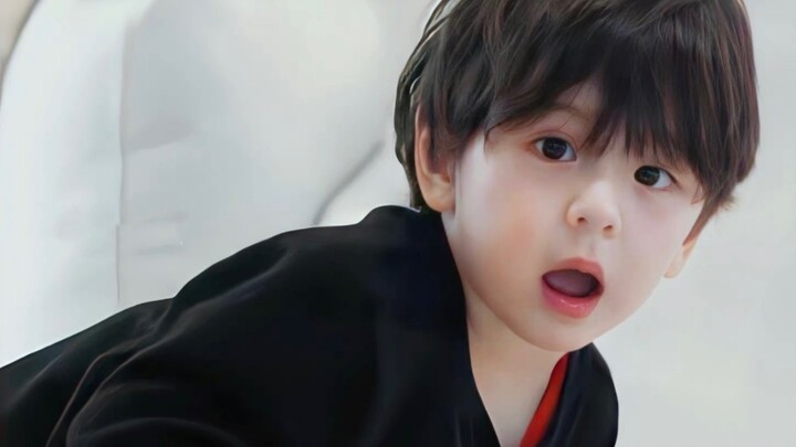 "Pipi! Pipi! Lucu! Insiden Hiu!" [Park Jin-woo | Kembalinya Superman]