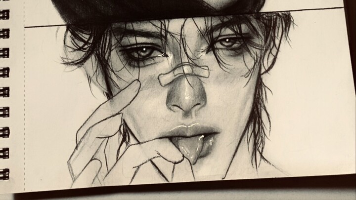 A little pencil drawing tutorial ✏️Follow, like & drop a comment if you want to request a drawing.