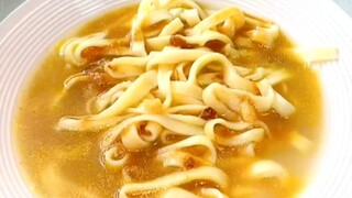 "لا حياة بلا لحم" نكهة العام غير المادية "مائتا مدينة ومائة نكهة لعشاء ليلة رأس السنة، دخلت السيدة ا