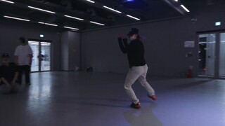 【1M】 رقصة أصلية لـ يوجين كيم لأغنية "Comeback"