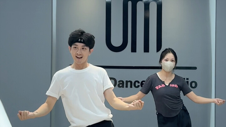 Zumba đốt mỡ phiên bản đầy đủ "maria"